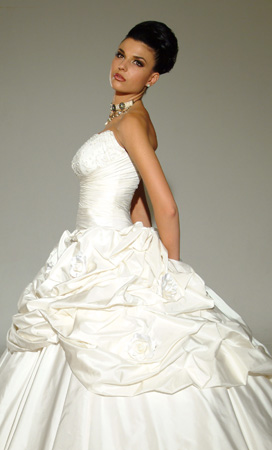 Orifashion HandmadeSexy Bridal Gown with Detachable Train SW034